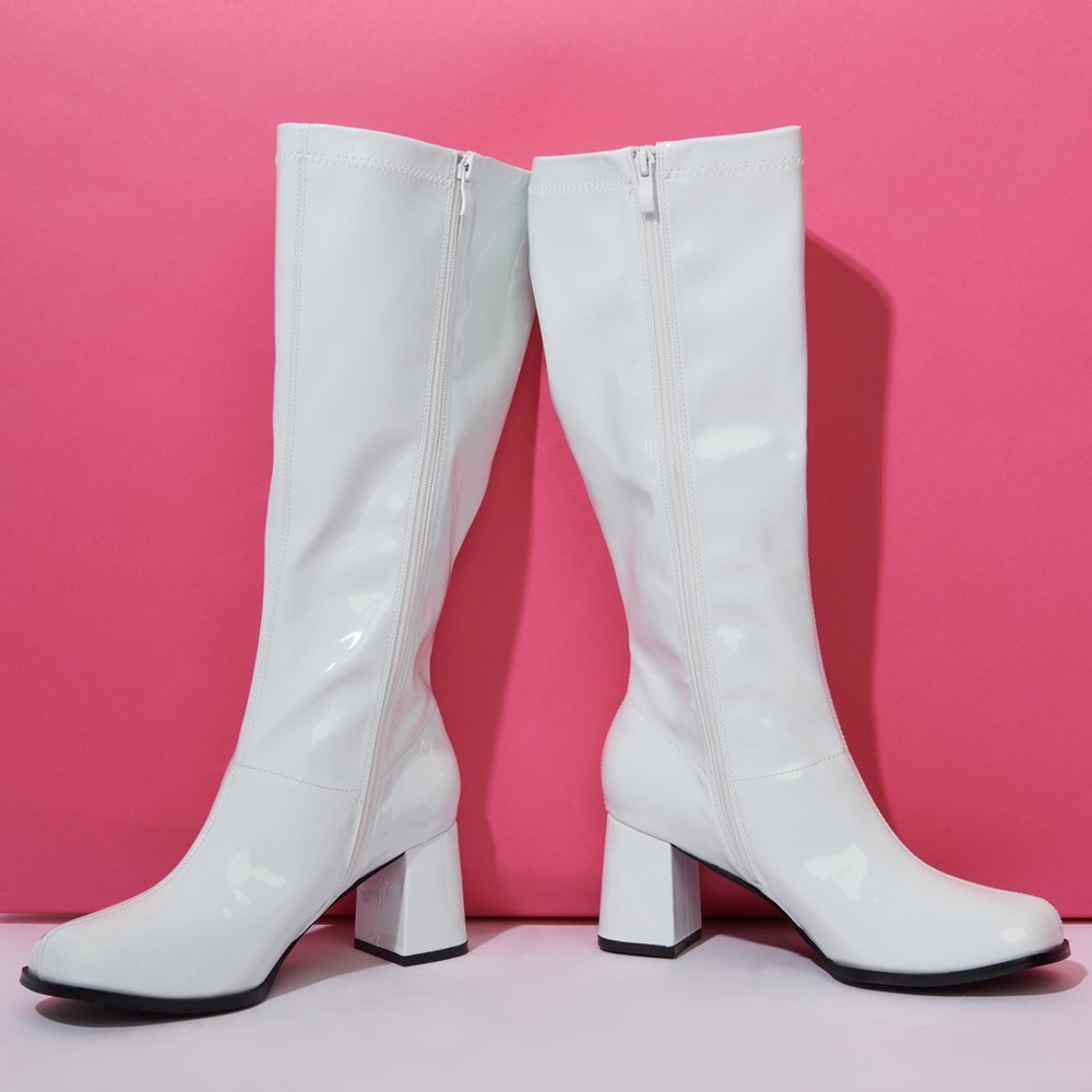 Unique Vintage White Patent Gogo Boot